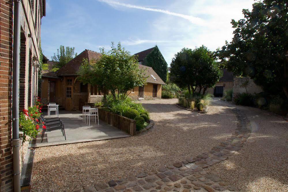 Le Jardin Decouverte Conches-en-Ouche Exterior photo